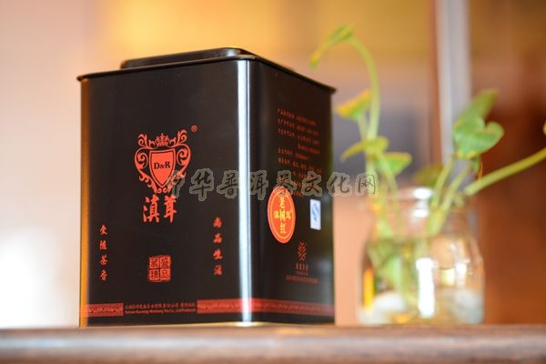 暑去天漸涼，風(fēng)動云飛揚，換季也換茶